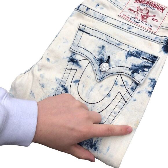 True Religion Jeans Size 32 STRAIGHT WITH FLAP - Picture 11 of 16